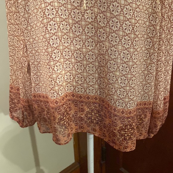 🌹NWOT Rose and olive Sheer brown, tan And Rust top size L🌹 - Picture 4 of 7